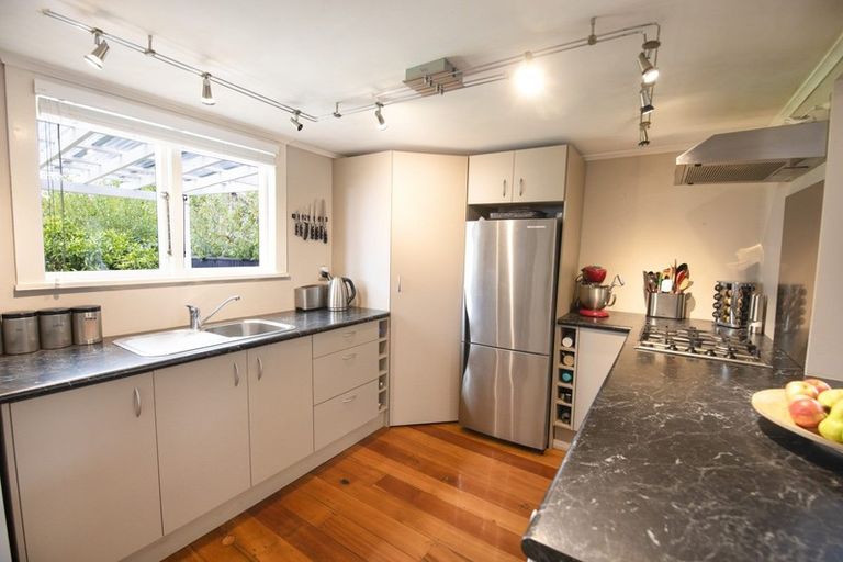 Photo of property in 9 Sheehan Street, Bay View, Napier, 4104