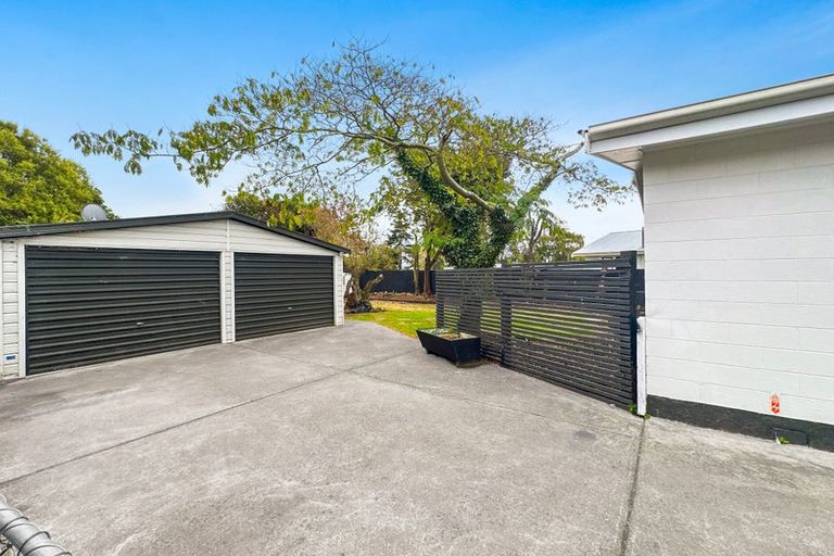 Photo of property in 39 Uxbridge Street, Redwood, Christchurch, 8051