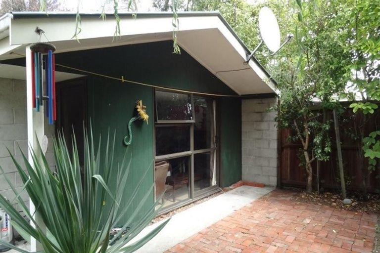 Photo of property in 33 Farrington Avenue, Bishopdale, Christchurch, 8053