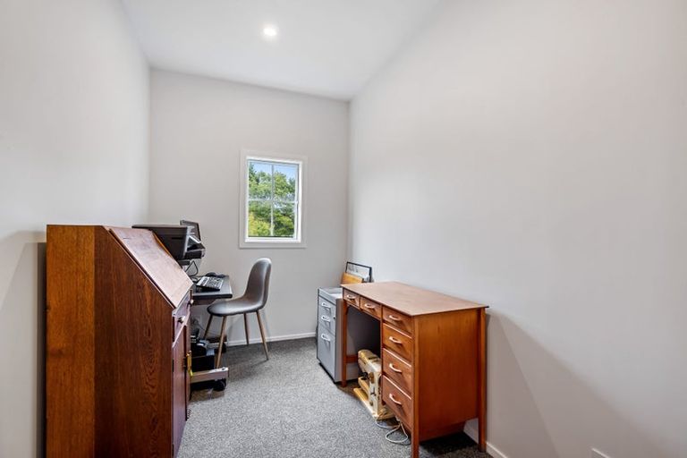 Photo of property in 6 Tavinor Road, Otaika, Whangarei, 0170