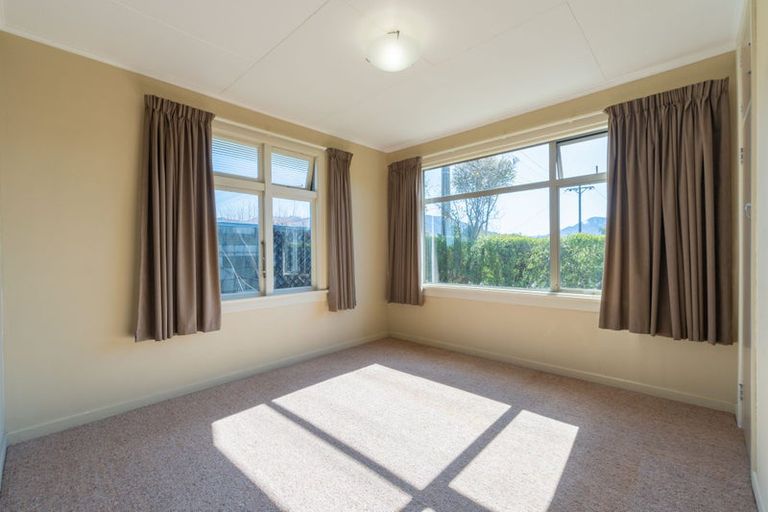 Photo of property in 52 Matai Street, Te Anau, 9600