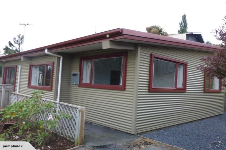 Photo of property in 6b Thomson Street, Green Island, Dunedin, 9018