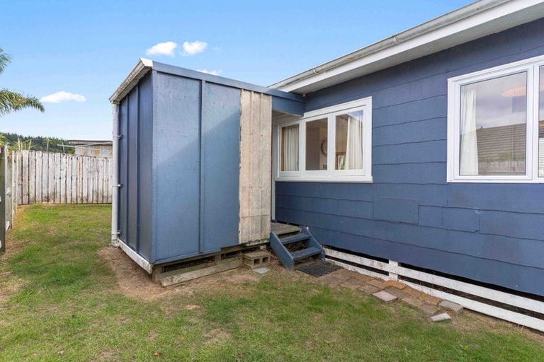 Photo of property in 124 Hampton Road, Whangamata, 3620