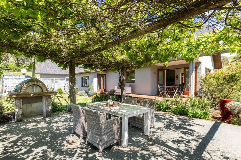 Photo of property in 46 Mitchell Road, Puketapu, Napier, 4182