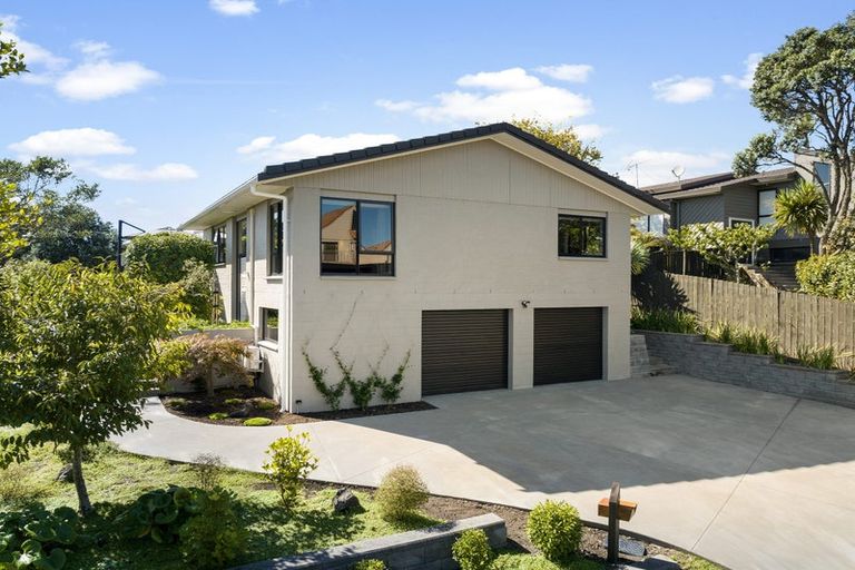 Photo of property in 60 John Gill Road, Shelly Park, Auckland, 2014