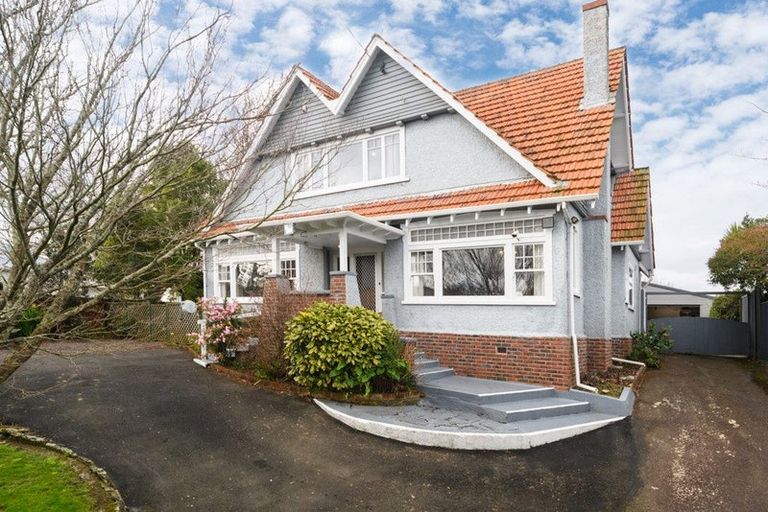 Photo of property in 151 Ruahine Street, Roslyn, Palmerston North, 4414