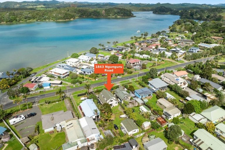 Photo of property in 1843 Ngunguru Road, Ngunguru, Whangarei, 0173