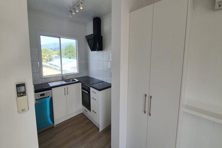 Photo of property in 41d Mcparland Street, Ebdentown, Upper Hutt, 5018