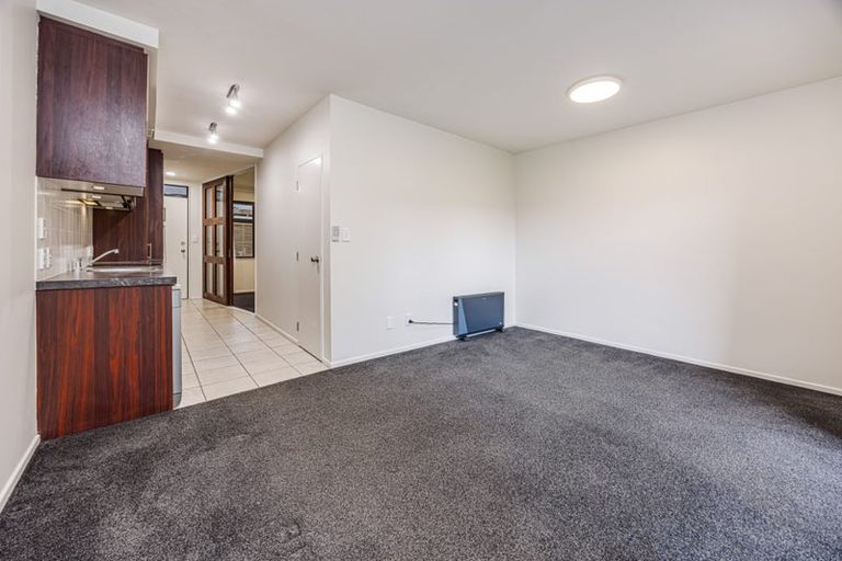 Photo of property in 48/21 Armoy Drive, East Tamaki, Auckland, 2016