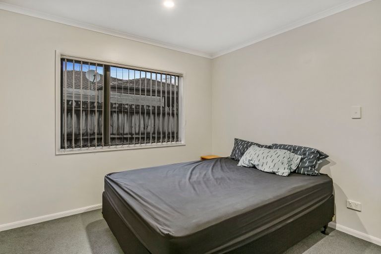 Photo of property in 23 Pateke Drive, Takanini, 2112