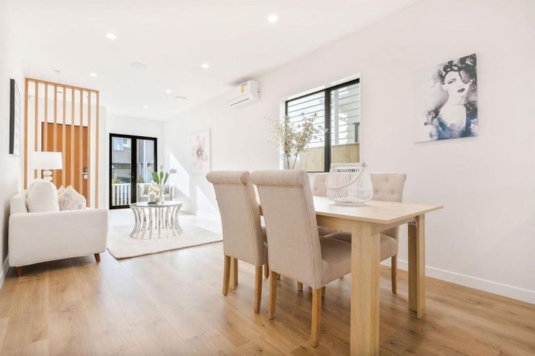Photo of property in 8 Laquinta Place, Flat Bush, Auckland, 2019