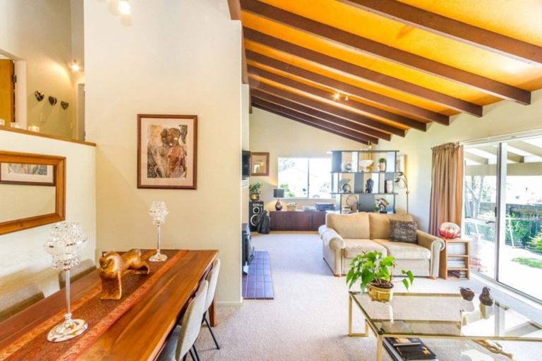 Photo of property in 464 Warspite Avenue, Ascot Park, Porirua, 5024