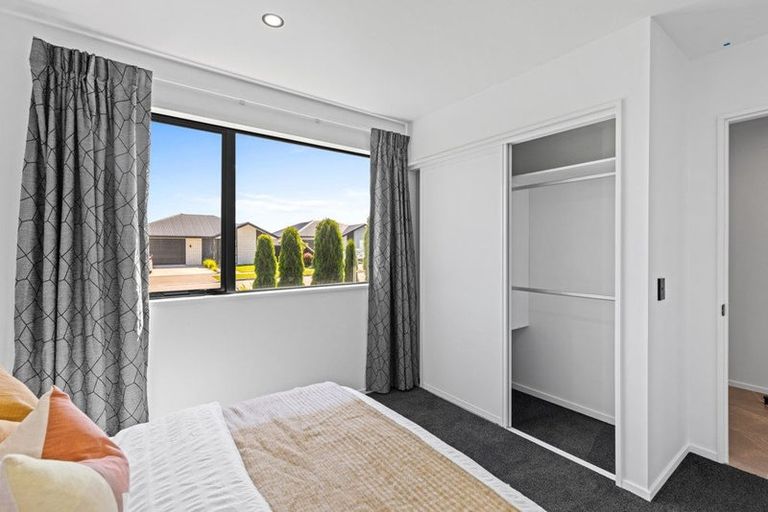 Photo of property in 6 Allied Road, Halswell, Christchurch, 8025