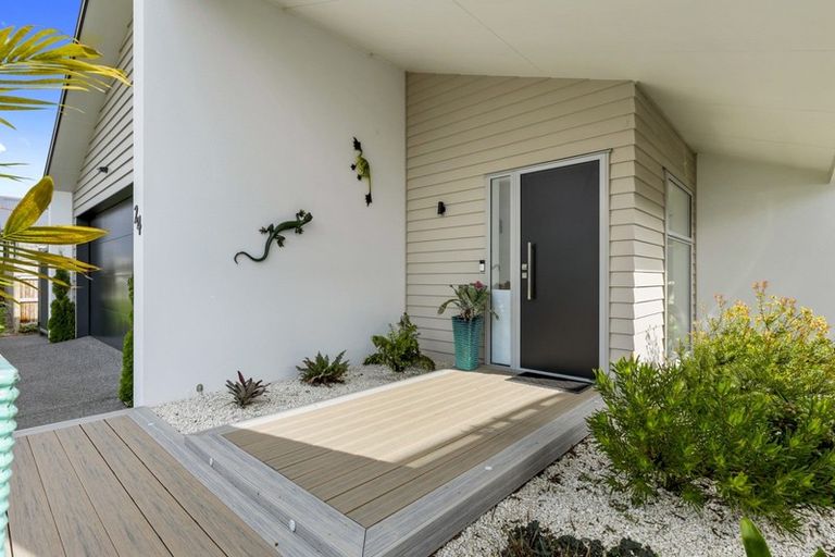 Photo of property in 24 Blacklock Road, Pyes Pa, Tauranga, 3112