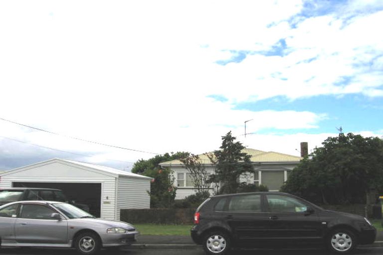 Photo of property in 3/6 Fenwick Avenue, Milford, Auckland, 0620