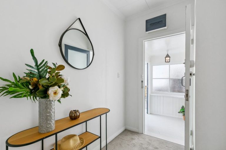 Photo of property in 92 Moxham Avenue, Hataitai, Wellington, 6021