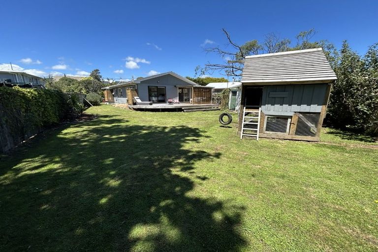 Photo of property in 71 Kiwi Road, Raumati Beach, Paraparaumu, 5032