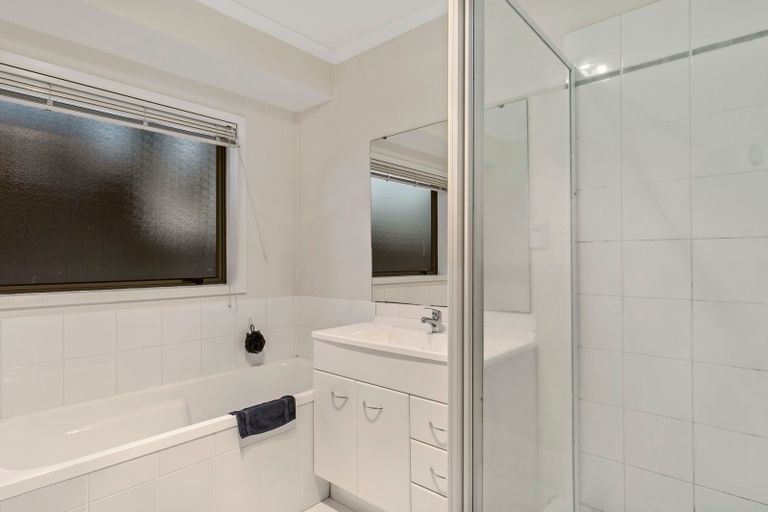 Photo of property in 23 Pateke Drive, Takanini, 2112