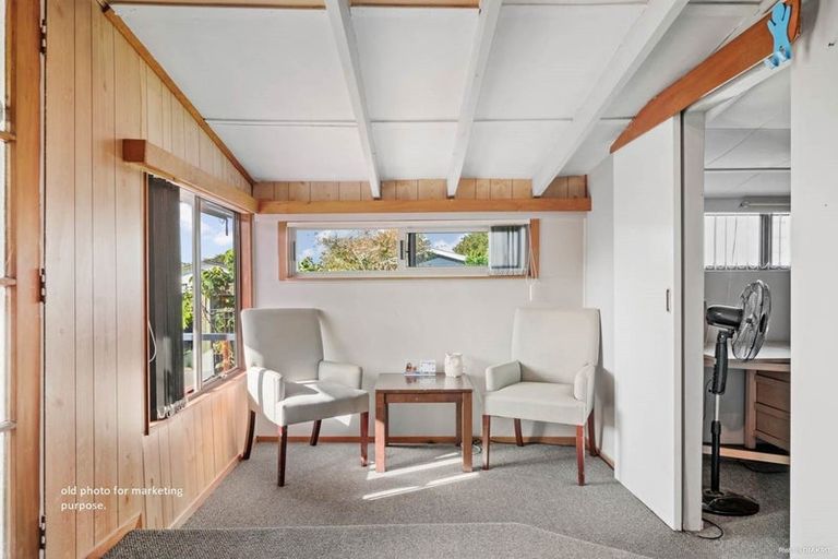 Photo of property in 64 Hyperion Drive, Randwick Park, Auckland, 2105