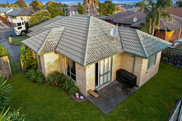 Photo of property in 23 Pateke Drive, Takanini, 2112