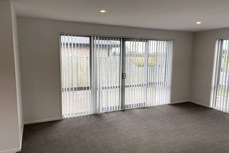 Photo of property in 36 Whakatipu Street, Pegasus, 7612