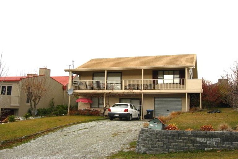 Photo of property in 23 Hood Crescent, Arrowtown, 9302