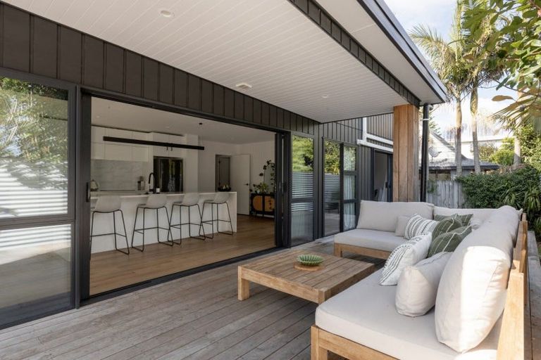 Photo of property in 940b Papamoa Beach Road, Papamoa Beach, Papamoa, 3118