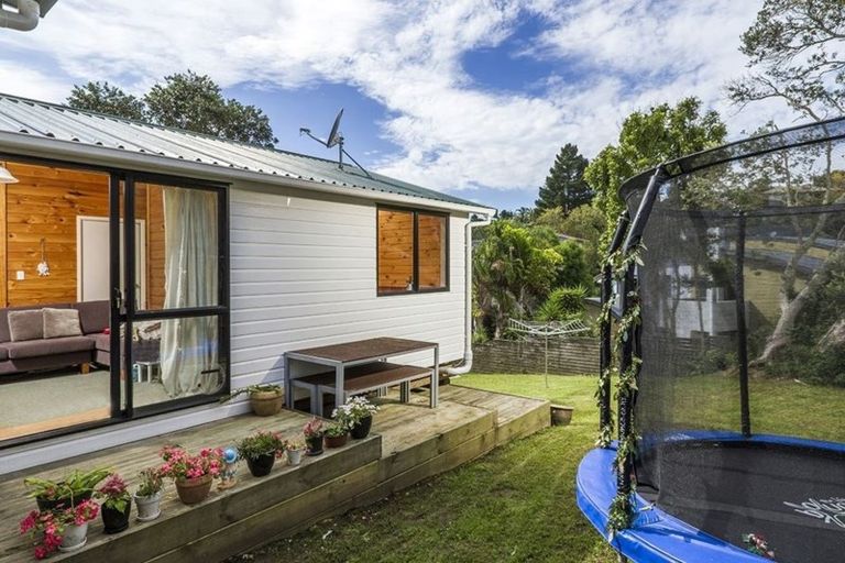 Photo of property in 42a Matipo Road, Mairangi Bay, Auckland, 0630