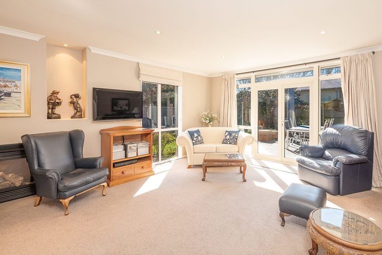 Photo of property in 5 Kilmuir Lane, Harewood, Christchurch, 8051