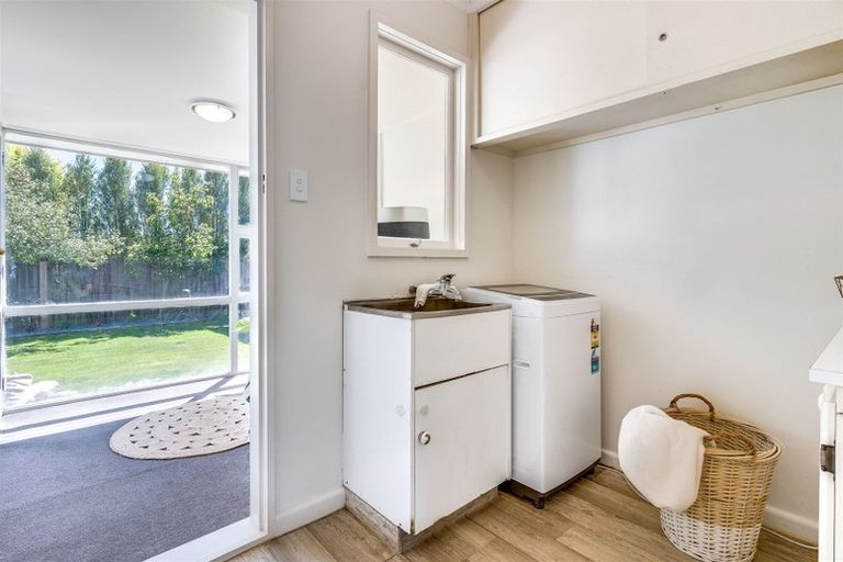 Photo of property in 18 Carruthers Street, Ilam, Christchurch, 8041