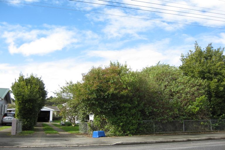Photo of property in 184 Commercial Street, Takaka, 7110