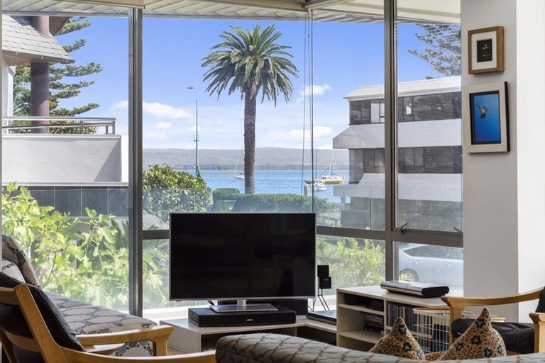 Photo of property in 2/6 Grace Avenue, Mount Maunganui, 3116