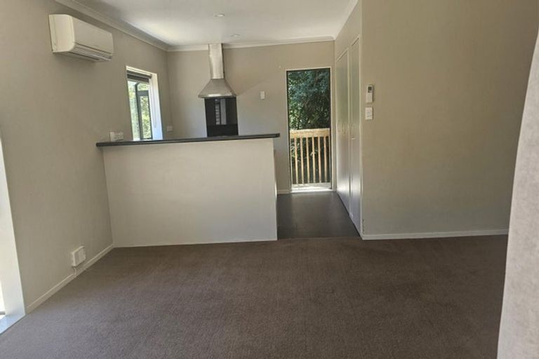 Photo of property in 53 Ranui Avenue, Ranui, Auckland, 0612