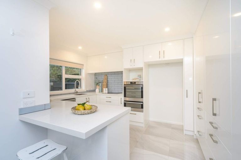 Photo of property in 2b Alton Place, Hokowhitu, Palmerston North, 4410