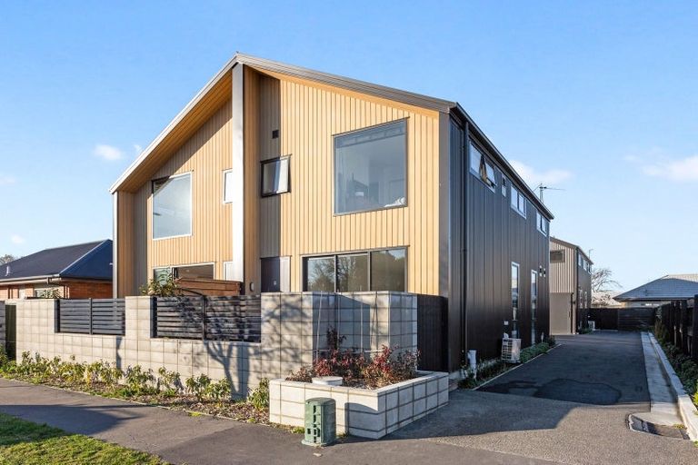 Photo of property in 18b Collins Street, Addington, Christchurch, 8024