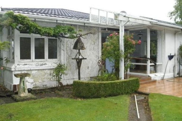 Photo of property in 69 Otatara Road, Otatara, Invercargill, 9879
