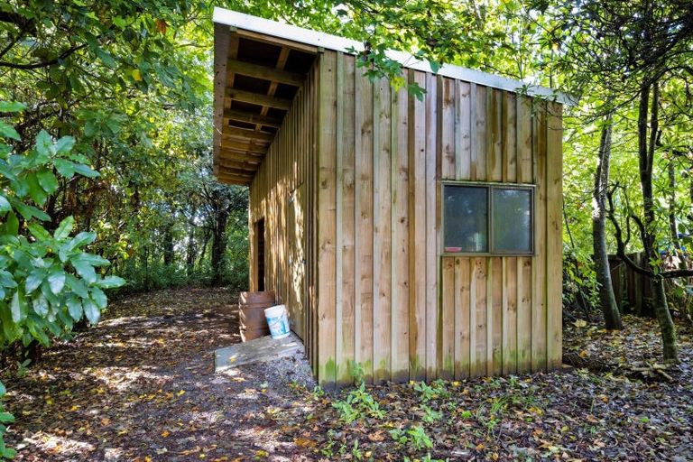 Photo of property in 50 Oberon Street, Stratford, 4332