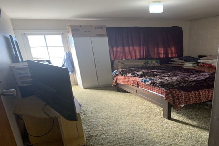 Photo of property in 2/11 Division Street, Riccarton, Christchurch, 8041