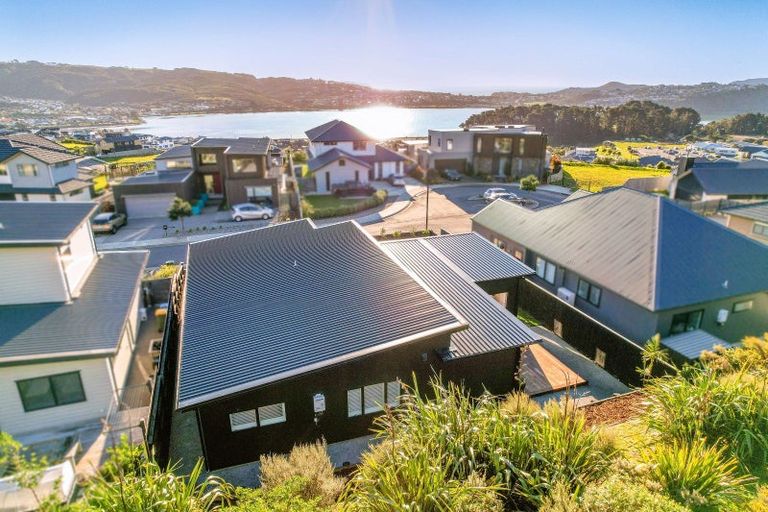 Photo of property in 12 Kaiaho Close, Aotea, Porirua, 5024