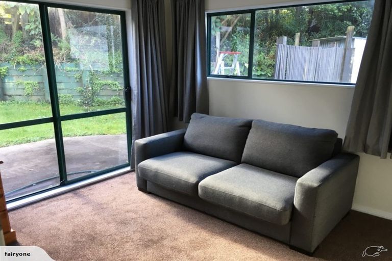 Photo of property in 9 Withers Road, Glen Eden, Auckland, 0602