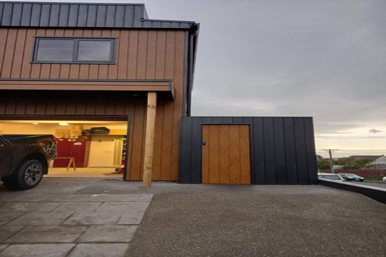 Photo of property in 1/20 Fulford Street, New Plymouth, 4310