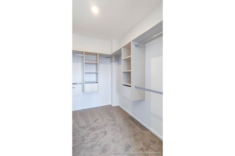 Photo of property in 5 Ngaru Way, Orewa, 0931