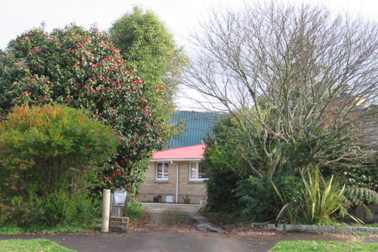 Photo of property in 15 Hampton Place, St Andrews, Hamilton, 3200