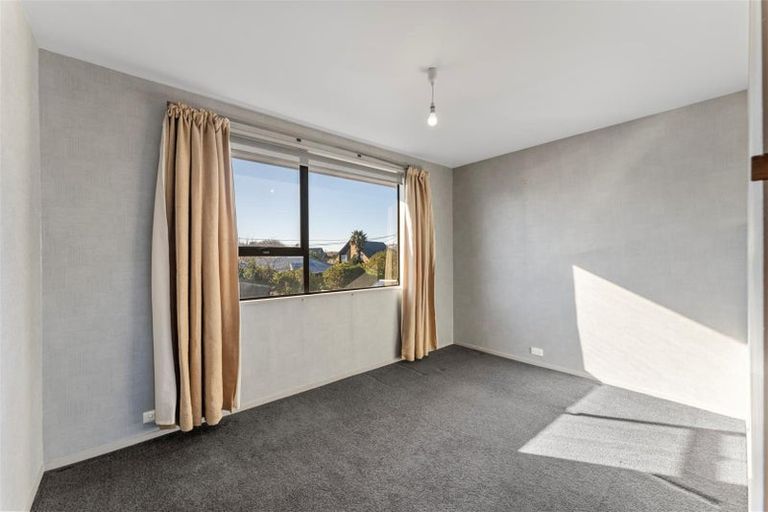 Photo of property in 52 Worthy Street, Ilam, Christchurch, 8041
