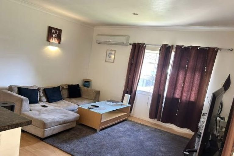 Photo of property in 12a Old Wairoa Road, Papakura, 2110