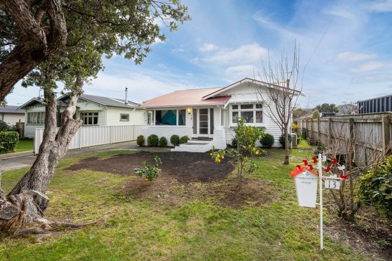 Photo of property in 13 Brook Street, Waiwhetu, Lower Hutt, 5010