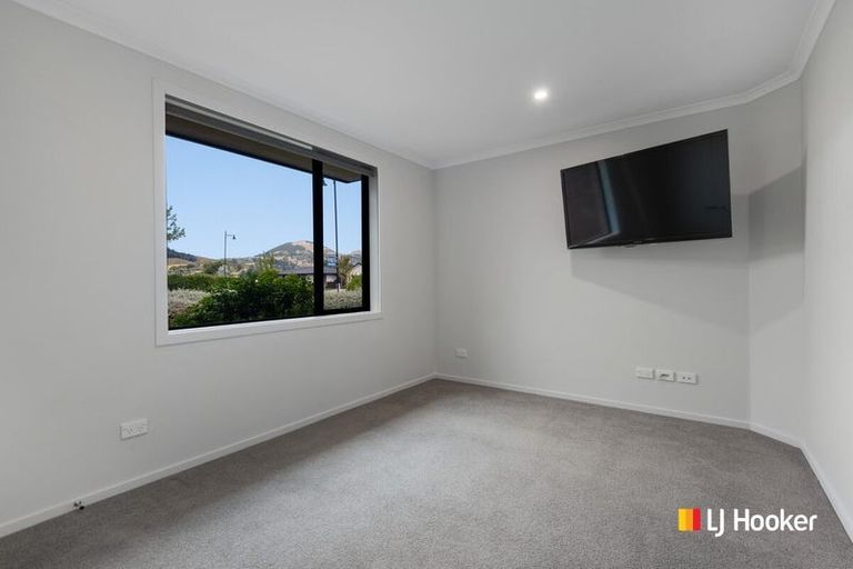 Photo of property in 1 Carrick Place, Mosgiel, 9024