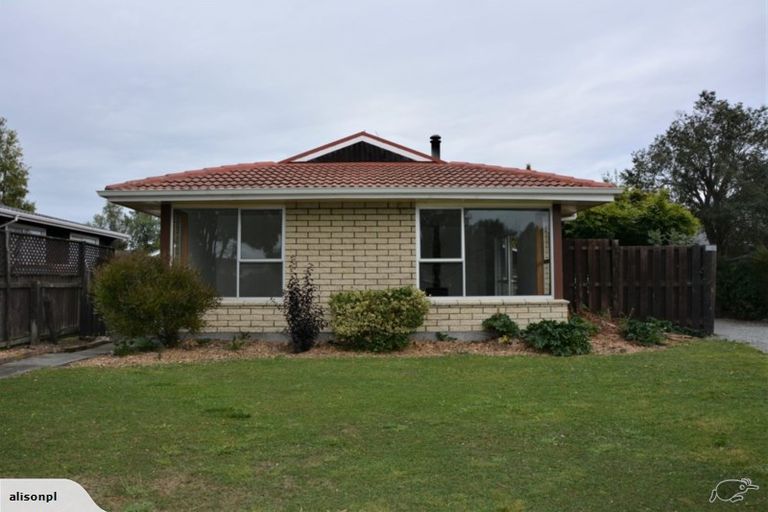 Photo of property in 6 Banks Place, Rangiora, 7400