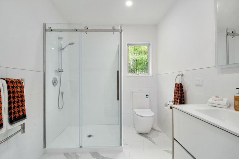 Photo of property in 101 Old Railway Road, Kumeu, 0892