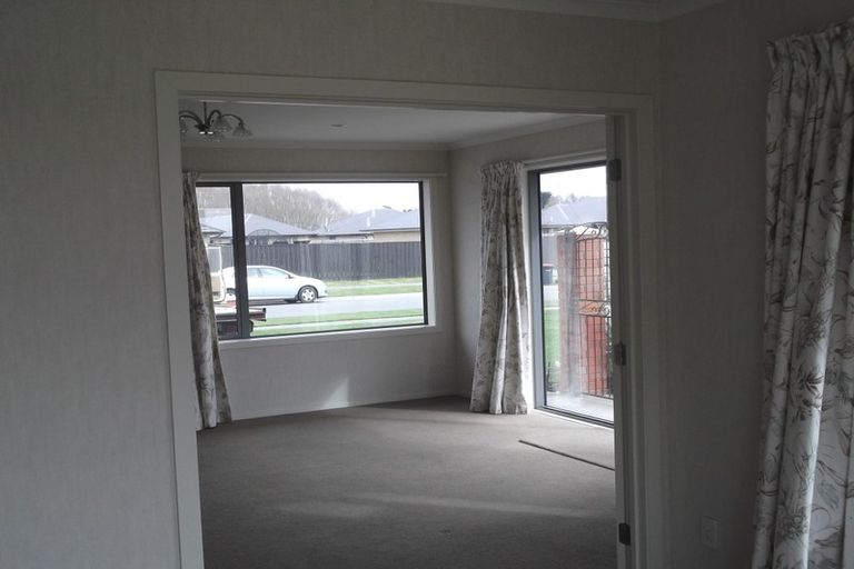 Photo of property in 22 Somerville Crescent, Aidanfield, Christchurch, 8025